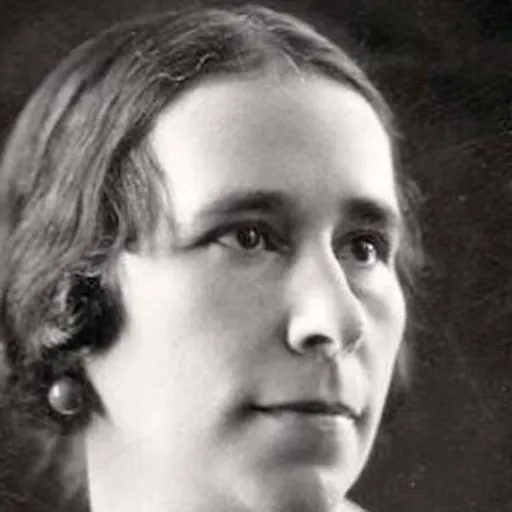 Portrait of Isabel Oyarzábal Smith
