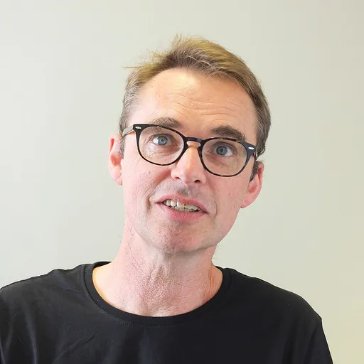 Portrait of Dylan Horrocks