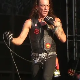 Portrait of Stephen Pearcy