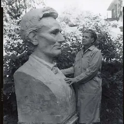 Portrait of Ruth Nickerson