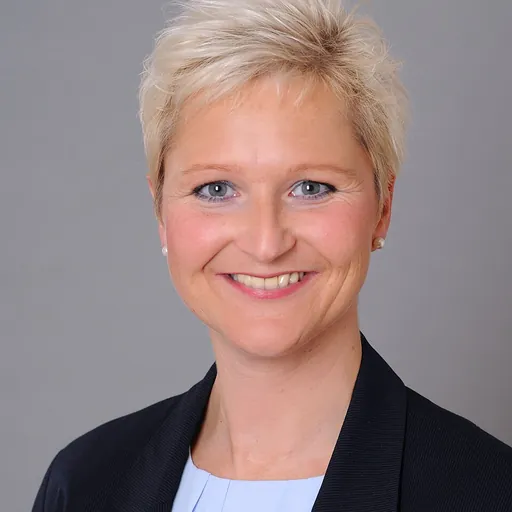 Portrait of Anke Fuchs-Dreisbach
