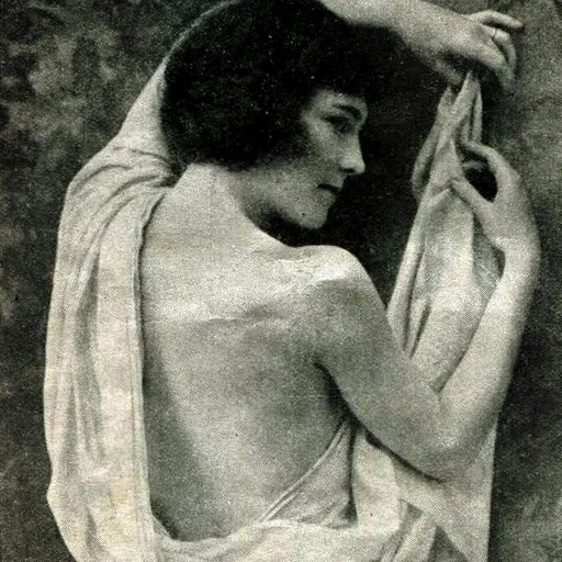 Portrait of Cleo Mayfield