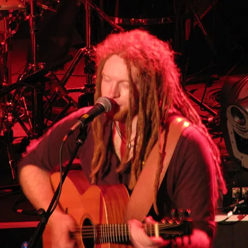 Portrait of Newton Faulkner
