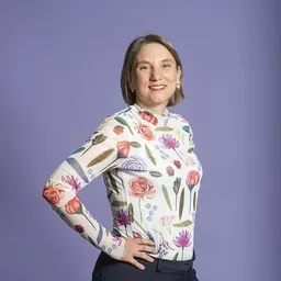 Portrait of Laura Bromet
