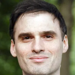 Portrait of Chris Elam