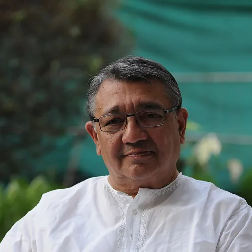 Portrait of Arun Bhatnagar