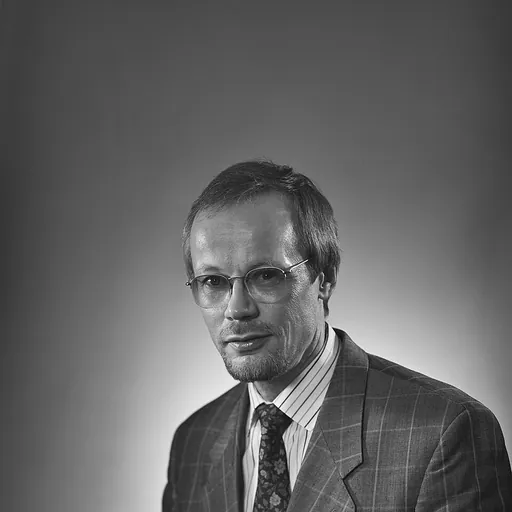 Portrait of Pekka Pyykkö