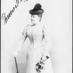 Portrait of Therese Malten