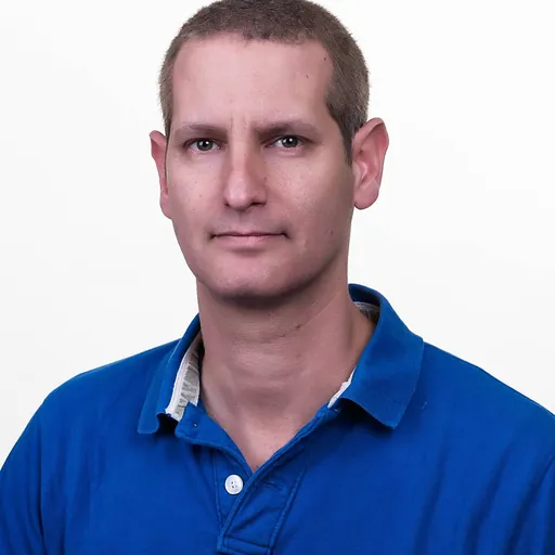 Portrait of Ilan Tamir