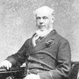 Portrait of Owen Lanyon