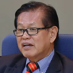 Portrait of Lee Kim Shin