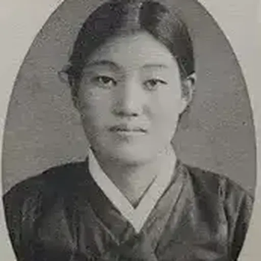 Portrait of Lee Hyo-jeong