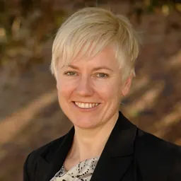 Portrait of Cate Faehrmann