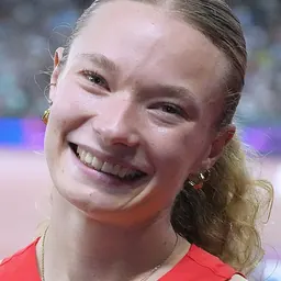 Portrait of Fabienne Hoenke