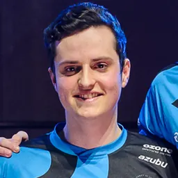 Portrait of sOAZ