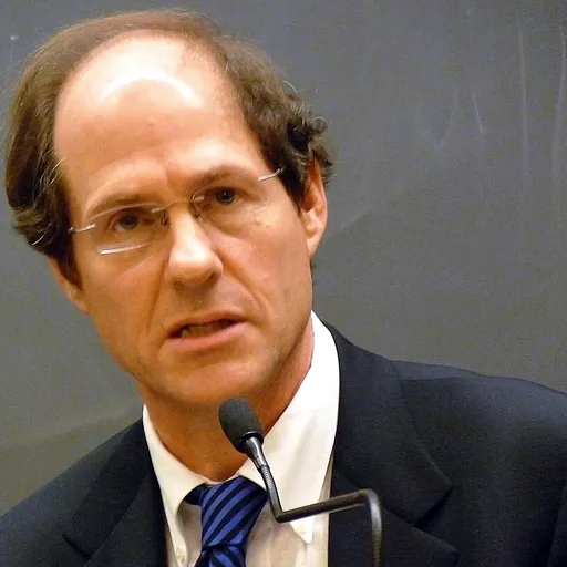 Portrait of Cass Sunstein