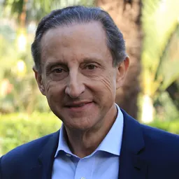Portrait of Paulo Skaf