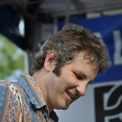 Portrait of Mark Nichols