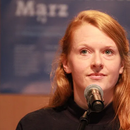 Portrait of Anja Kampmann