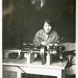 Portrait of Lili Bleeker