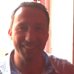 Portrait of Tim Steele
