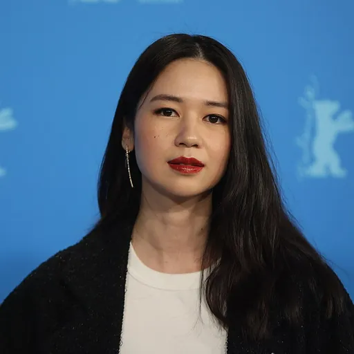 Portrait of Laura Basuki