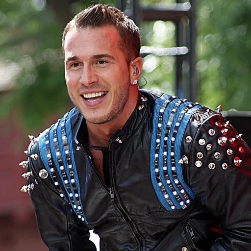 Portrait of Shawn Desman