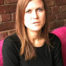 Portrait of Juliana Hatfield