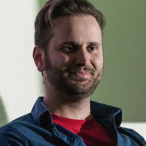 Portrait of Ian Sinclair