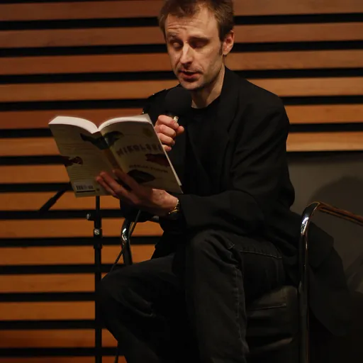 Portrait of Nicolas Dickner