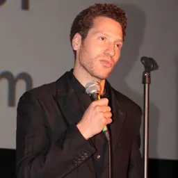 Portrait of Gabe Polsky