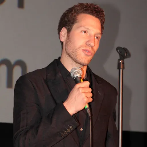 Portrait of Gabe Polsky
