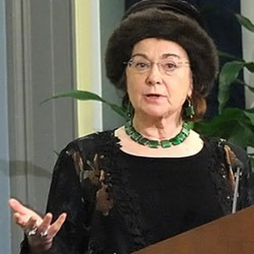Portrait of Elizabeth Fee