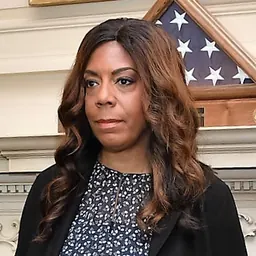 Portrait of Kiron Skinner