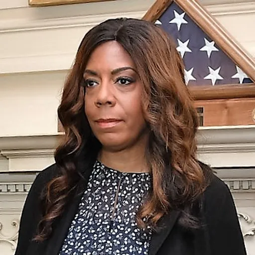 Portrait of Kiron Skinner
