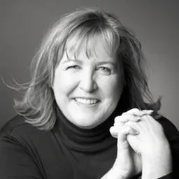 Portrait of Maura O'Neill