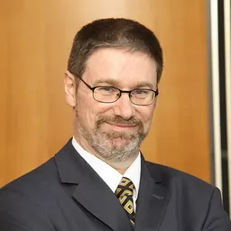 Portrait of Lars-Hendrik Röller