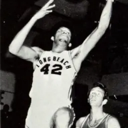 Portrait of Ed Ratleff