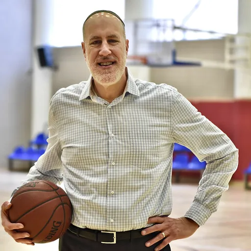 Portrait of Dave Kufeld