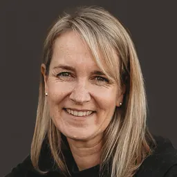 Portrait of Susan O'Regan
