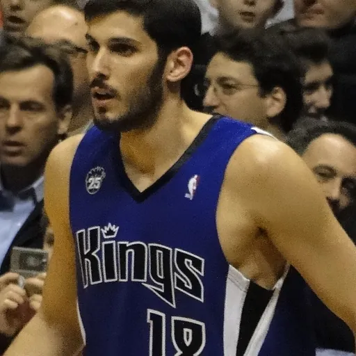 Portrait of Omri Casspi