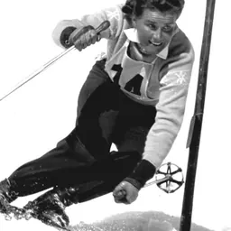 Portrait of Erika Mahringer
