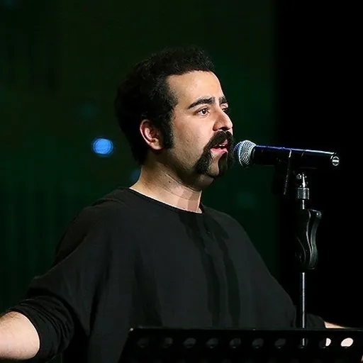 Portrait of Omid Nemati