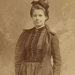 Portrait of Louise Cox