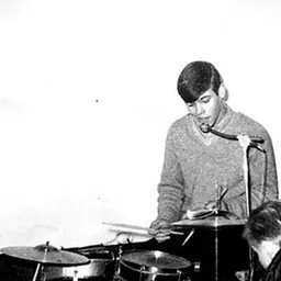 Portrait of Kim Floor
