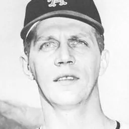 Portrait of Dan Osinski