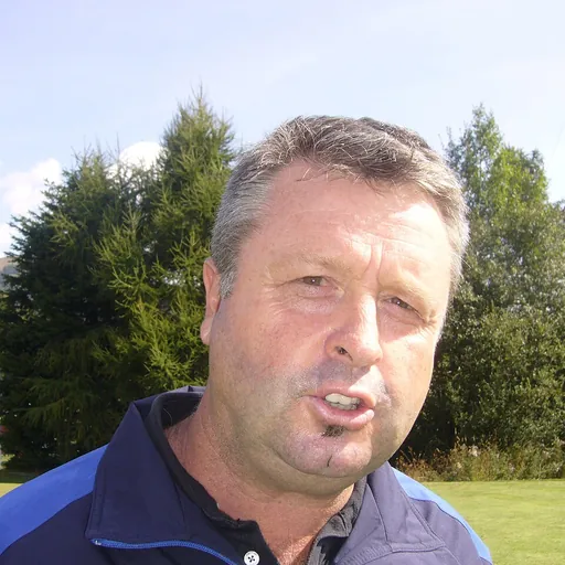 Portrait of Wayne Riley