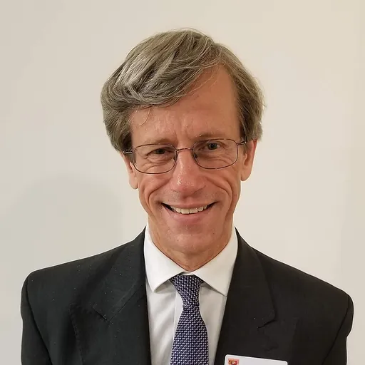 Portrait of Richard Arnold