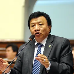 Portrait of Enrique Wong