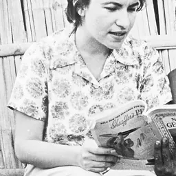 Portrait of Reina Torres de Araúz